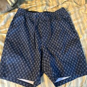 Iululemon shorts